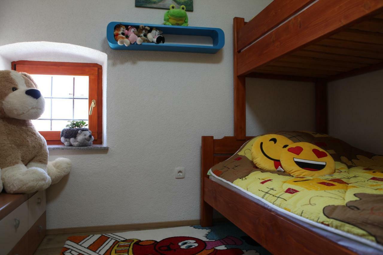 Apartmaji Nena Rocinj Exterior photo