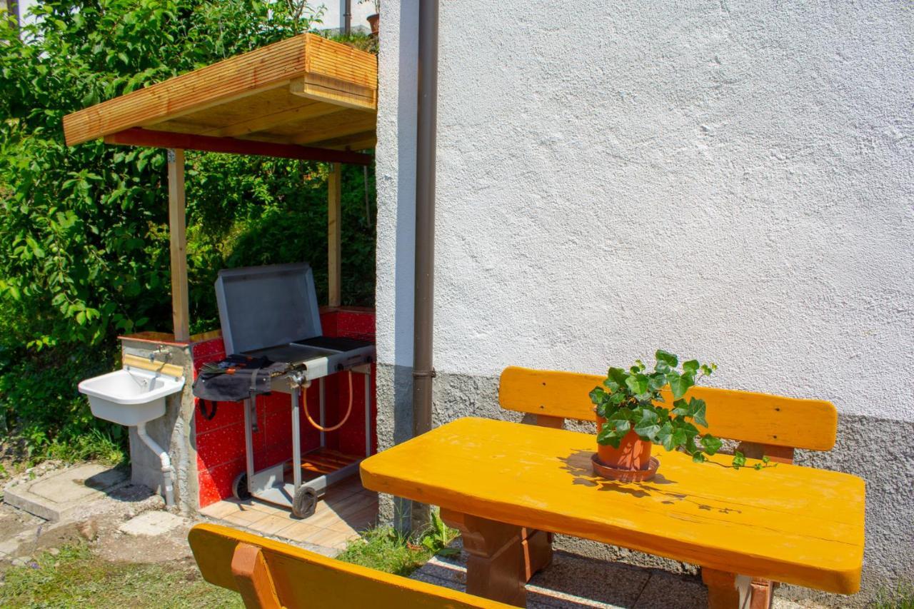 Apartmaji Nena Rocinj Exterior photo